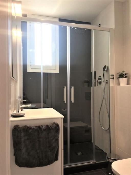Lovely & Bright Vila Olimpica Beach Apartment Barselona Dış mekan fotoğraf