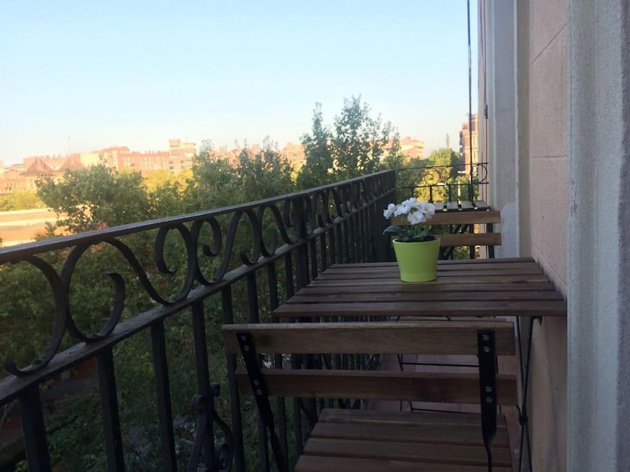 Lovely & Bright Vila Olimpica Beach Apartment Barselona Dış mekan fotoğraf