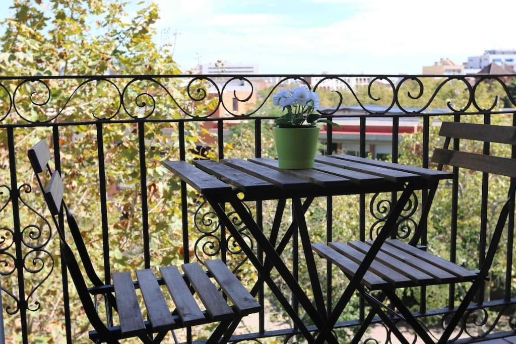 Lovely & Bright Vila Olimpica Beach Apartment Barselona Dış mekan fotoğraf